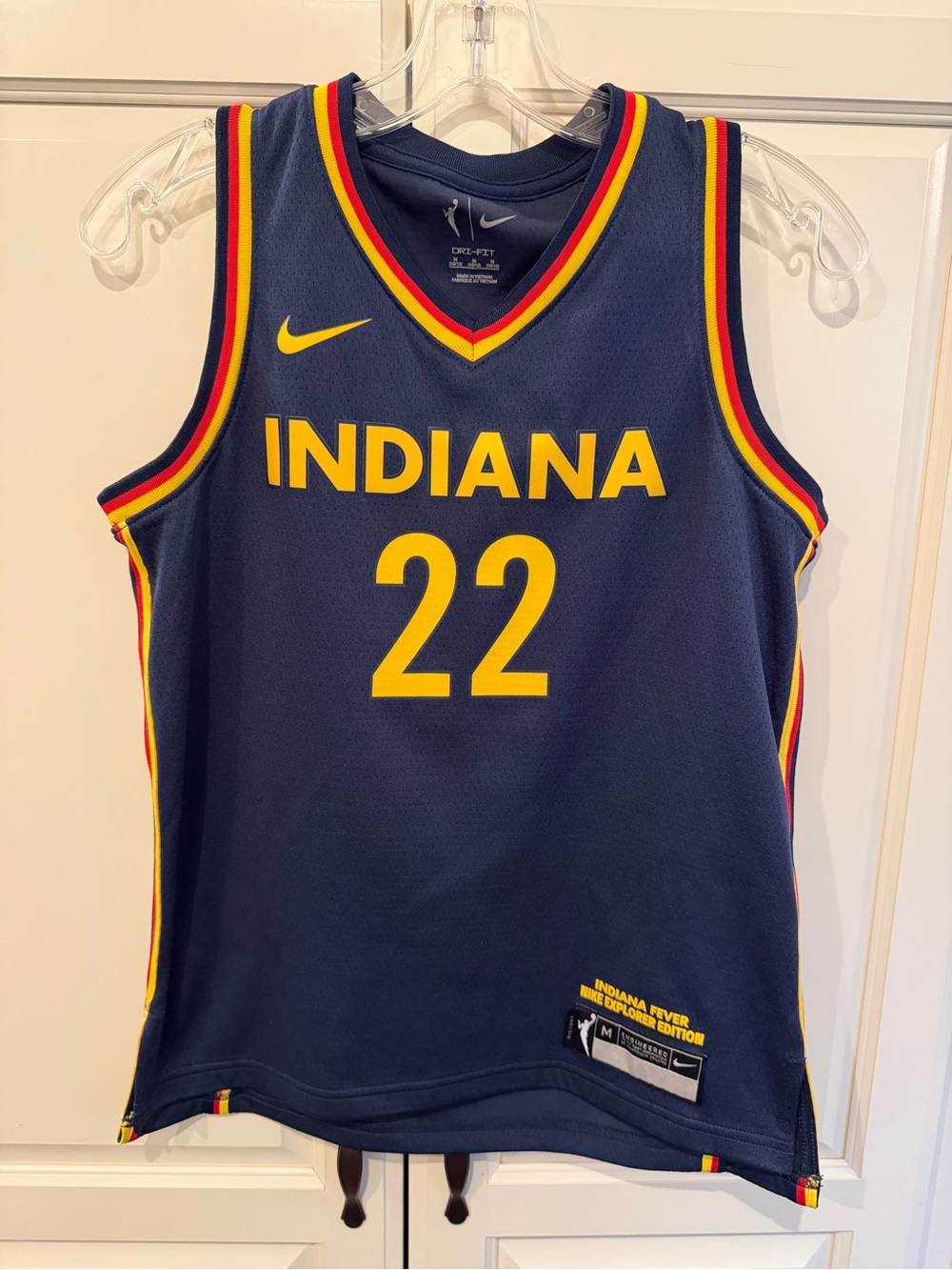 NWOT Indiana Fever Caitlin Clark Jersey #22 Nike Explorer Edition Youth M 10-12